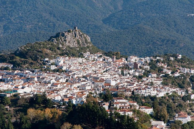 Découvrez Gaucín, un village blanc avec une riche histoire qui remonte à l'époque romaine en Andalousie