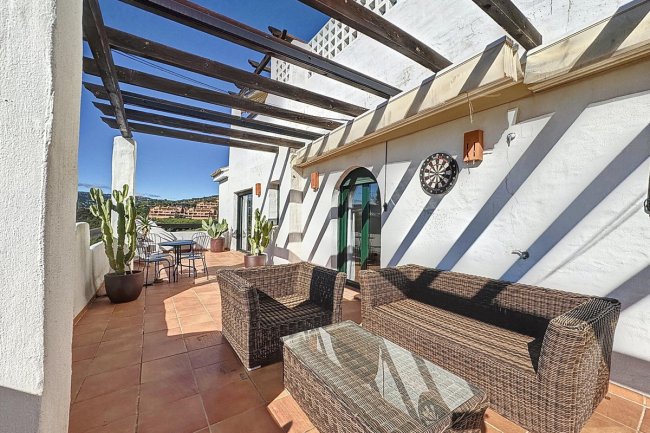 Immobilière Costa del Sol - Appartement/Penthouse à vendre sur Casares (Estepona)