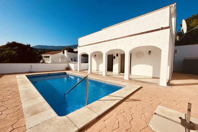 Immobilière Costa del Sol - Maison à vendre sur Estepona