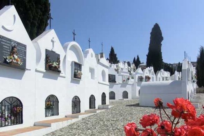 Visiter les plus curieux cimetières de Malaga en Andalousie