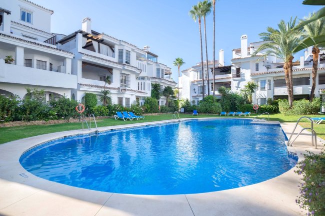 Immobilière Costa del Sol - Appartement à vendre sur Puerto Banus (Marbella)
