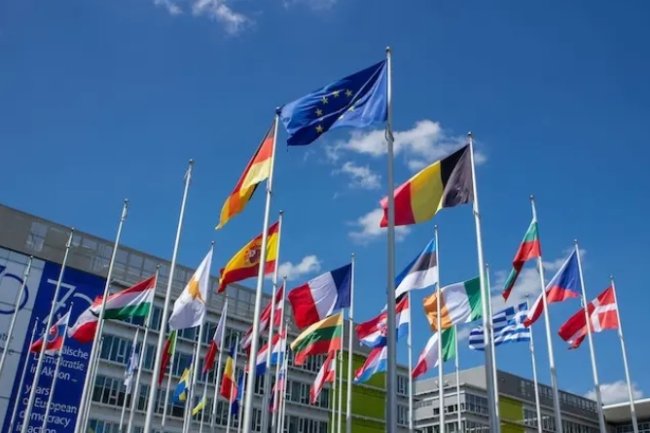 Économie Andalousie 2025 : Croissance du PIB à 2,9 %, Boom Touristique et Emplois en Explosion | Nathi Dreams