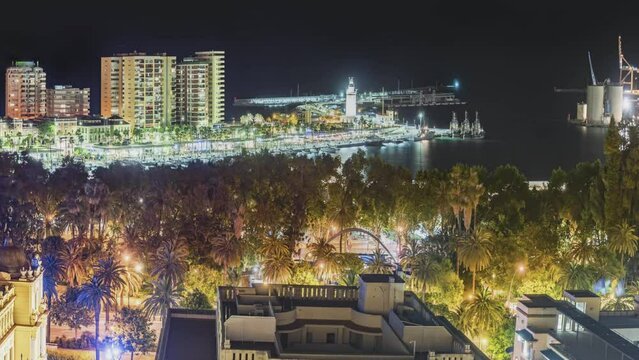 Malaga ne dort jamais | Vie nocturne & sorties sur la Costa del Sol  | Nathi Dreams